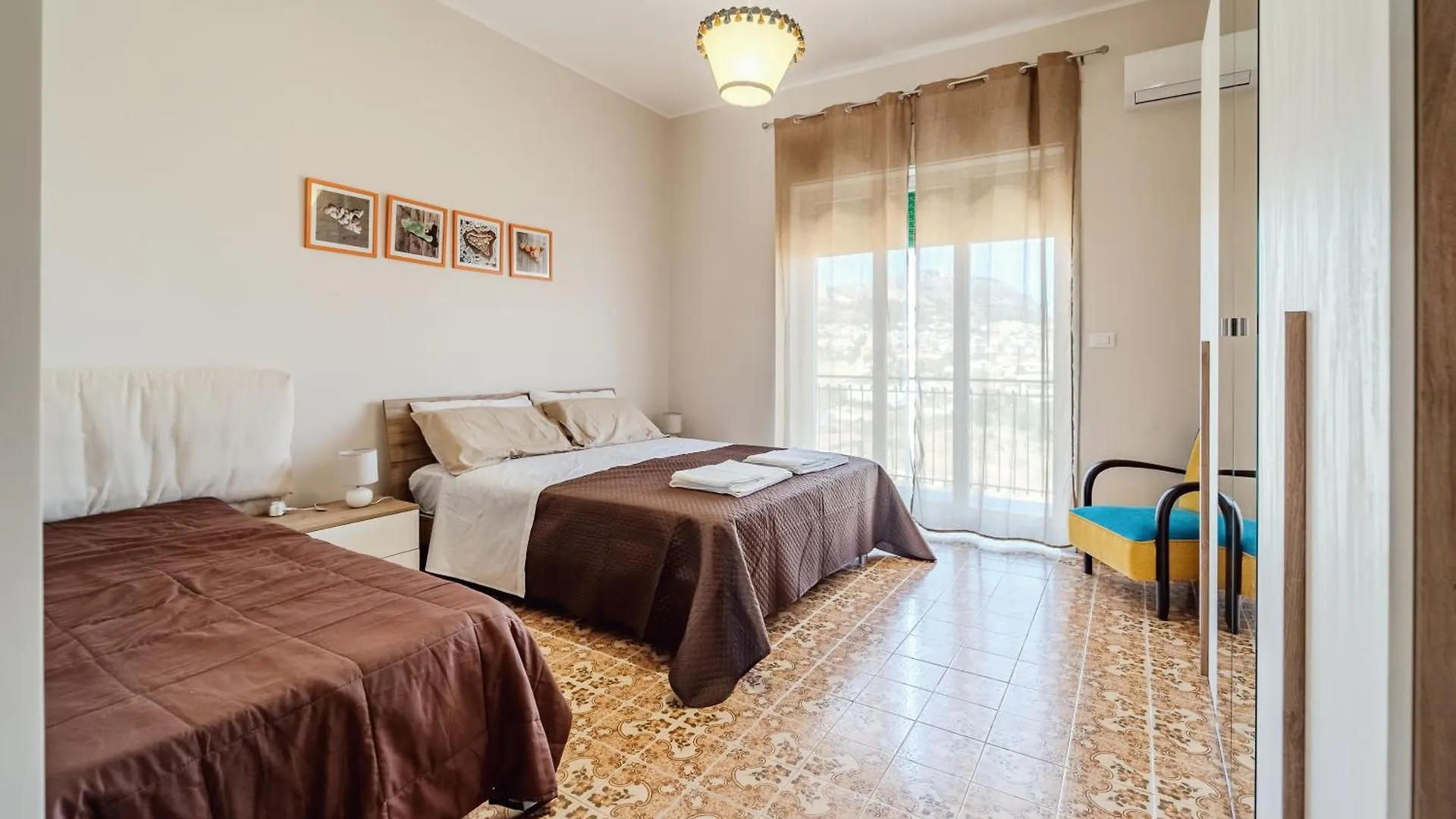 Casa Vacanze Solemare 취아카